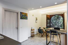 Euphorbia Apartments