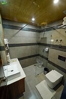 Abhilashi Residency & Spa Manali