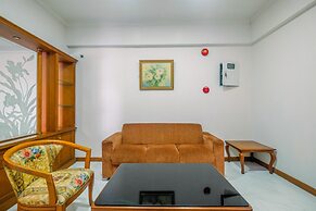 Spacious and Strategic 3BR Kondominium Juanda Apartment