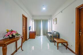 Spacious and Strategic 3BR Kondominium Juanda Apartment
