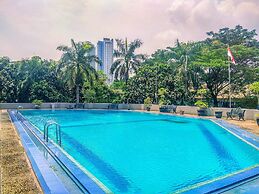 Spacious and Strategic 3BR Kondominium Juanda Apartment