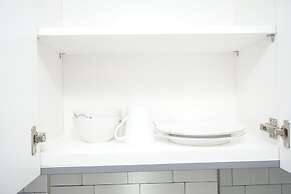 Elegant with Brand New at Studio Emerald Bintaro Apartment