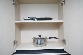 Cozy and Luxury 1BR Apartment at Scientia Residence