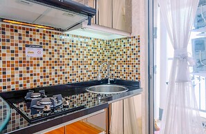 Cozy Stay 2BR Bassura City Apartment