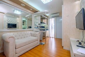 Cozy Stay 2BR Bassura City Apartment