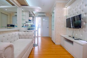 Cozy Stay 2BR Bassura City Apartment