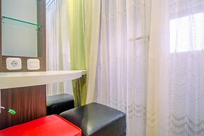 Elegant and Comfy Studio Amethyst Apartment