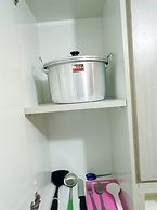 Fully Furnished With Comfortable Design Studio Sunter Park View Apartm