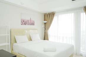 Best and Spacious Studio Room Bintaro Plaza Apartment