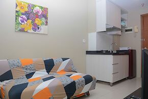 Warm and Cozy 2BR Apartment Woodland Park Residence