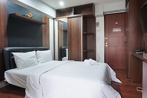 Comfort and Homey Studio Kebagusan City Apartment