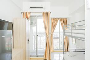 Comfort Studio Apartment M-Town Residence