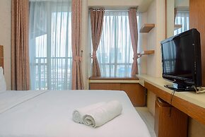 Comfort and Modern Studio Tifolia Apartment