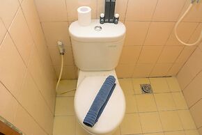 Comfort and Modern Studio Tifolia Apartment