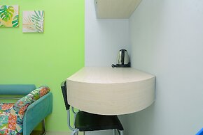 Comfortable 2BR Bassura City Apartment near Bassura Mall