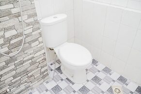 Roomy Studio Room Bintaro Park View Apartment