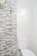 Roomy Studio Room Bintaro Park View Apartment