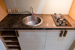 Comfy Studio At Dago Suites Apartment