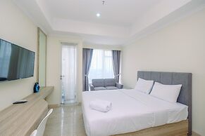 Warm and Cozy Studio Room at Menteng Park Apartment