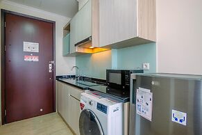 Warm and Cozy Studio Room at Menteng Park Apartment