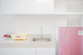 Comfy 2BR Apartment at Parkland Avenue