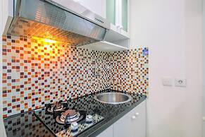 Relaxing 2BR at Green Pramuka Apartment
