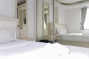 Comfort 2BR Bassura City Apartment near Shopping Center