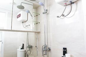 Comfort 2BR Bassura City Apartment near Shopping Center