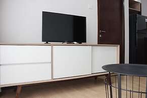 Deluxe & Cozy 3BR at Gateway Pasteur Apartment