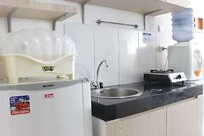 Bright Studio Room at Dago Suites Apartment near ITB