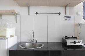 Bright Studio Room at Dago Suites Apartment near ITB