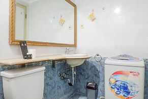 Spacious Classic 1BR Apartment at Taman Beverly