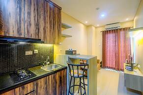 Fully Furnished Apartment with Comfortable Design 1BR Woodland Park Re