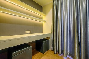New Furnished and Enjoy 2BR at Meikarta Apartment