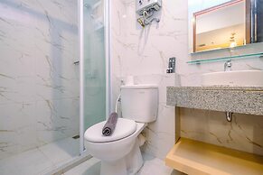 Modern and Spacious Studio with City View @ Grand Kamala Lagoon Apartm