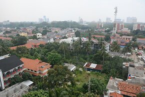 Simply and Cozy Studio at Dave Apartment