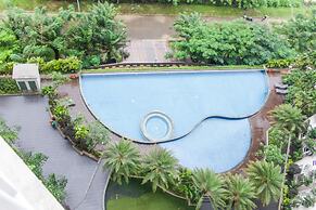 Cozy and Comfortable Studio (No Kitchen) Apartment at Mustika Golf Res