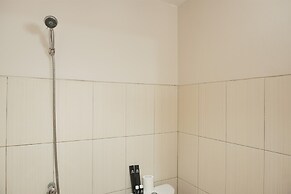 Cozy and Strategic Place Studio at Margonda Residence 4 Apartment