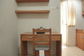 Cozy and Strategic Place Studio at Margonda Residence 4 Apartment