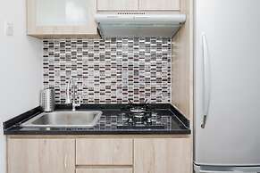 Comfortable 2BR Apartment at Bintaro Plaza Residence