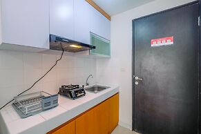 Chic and Cozy Studio Park View Condominium Apartment