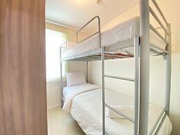 Private & Bright 2BR Apartment at Parahyangan Residence near Nara Park