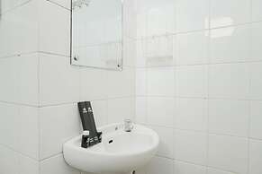 Comfortable 2BR Apartment at Kebagusan City