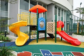 Fully Furnished and Comfortable Studio at Ciputra International Apartm