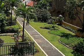 Homey and Cozy Living Studio at Margonda Residence 2 Apartment