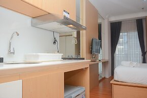 Comfort and Stylish Studio Signature Park Tebet Apartment