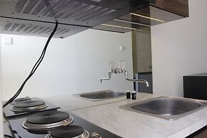 Modern & Relaxing 1BR Apartment at Parahyangan Residence near Parahyan