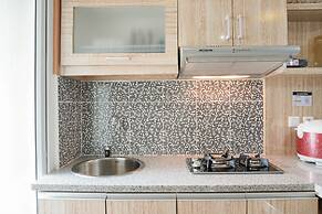 Homey and Fresh 2BR Green Pramuka Apartment