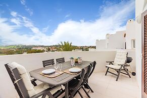 Clube Albufeira, Family Holidays with Pool View