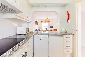 Clube Albufeira, Family Holidays with Pool View